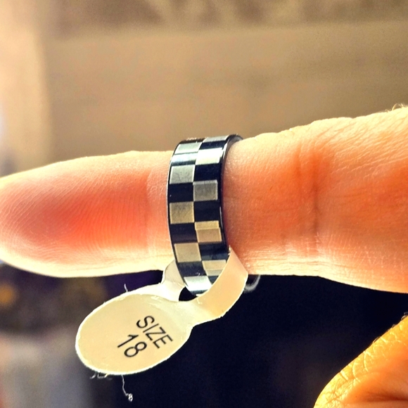 Checkerboard Patterned Ring - Stainless Steel Size 8 - Picture 5 of 6
